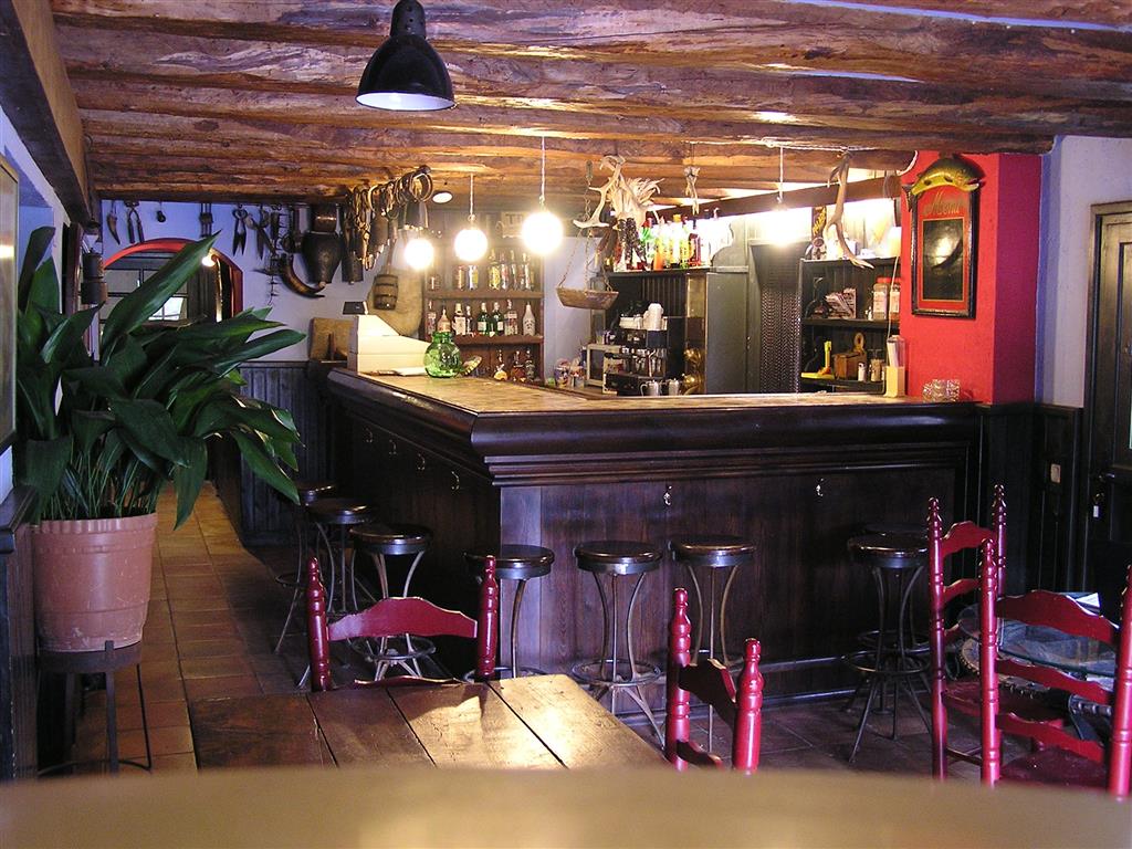 Taverna-Bar